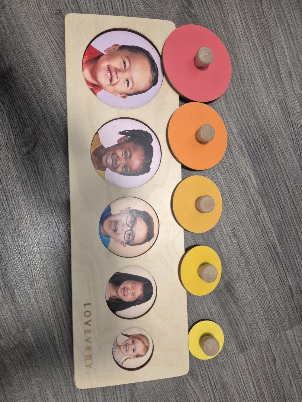 Lovevery Circle of Friends Puzzle